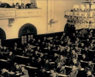 Meclisteki Komitacılar ve Mebus Deli Halid Paşa Cinayeti