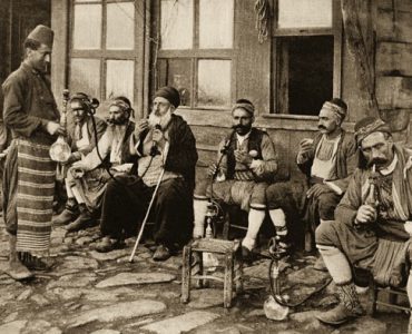 Bir İngiliz Genç Kızın Gözünden Osmanlı Hayatı
