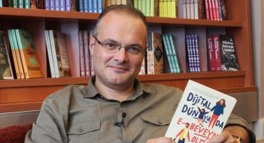 Röportaj: Salih Uyan E-beveyn Olmak