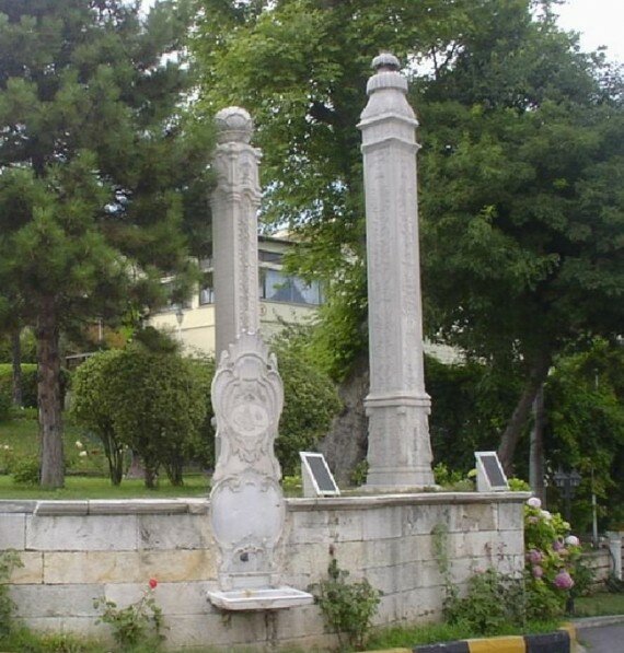 lahana ve bamya abideleri